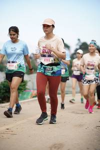 BIB: 8028, 8252
                            <button type="button" onclick="openModal(18895578)" class="btn btn-primary btn-sm float-right btn-popup" data-toggle="modal" data-target=".modal-high-quality">
                        <i class="fas fa-shopping-cart"></i> Add to Cart
                    </button>
                                            <button type="button" onclick="isThisMe(18895578, true)" class="btn btn-success btn-sm float-right btn-popup btn-isme hidden" data-toggle="tooltip" data-placement="bottom" title="นี่คือรูปของคุณใช่ไหม คลิกที่นี่เพื่อเอาเข้าอัลบั้ม">
                        <i class="fas fa-plus"></i> Add to album
                    </button>
                    <button type="button" onclick="isThisMe(18895578, false)" class="btn btn-warning btn-sm float-right btn-popup btn-isnotme hidden">
                        <i class="fas fa-ban"></i> Remove from album
                    </button>